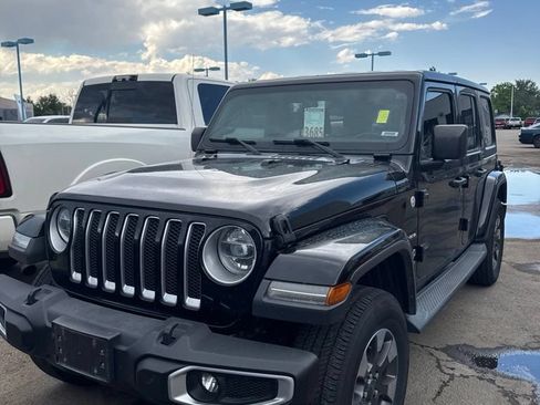 Used 2018 Jeep Wrangler Unlimited Sahara AWD/4WD image 1