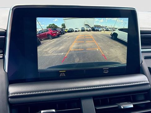 Used 2023 Chevrolet Tahoe Premier RWD image 34