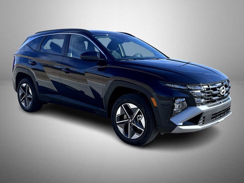 Used 2026 Hyundai Tucson Limited w/ Tow & Go Package image 3