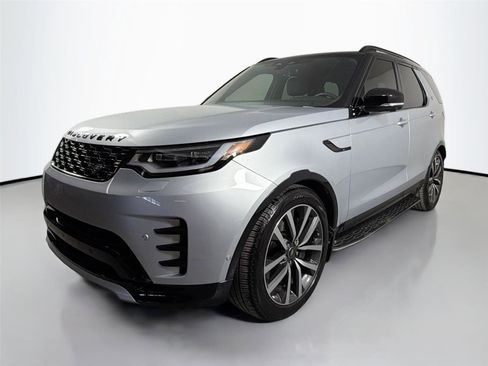 Certified 2024 Land Rover Discovery Dynamic SE AWD/4WD image 1