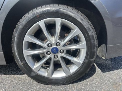 Used 2017 Ford Fusion S image 27