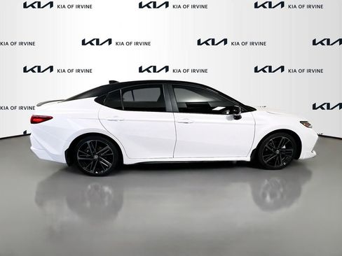 Used 2025 Toyota Camry XSE w/ Premium Plus Package image 8