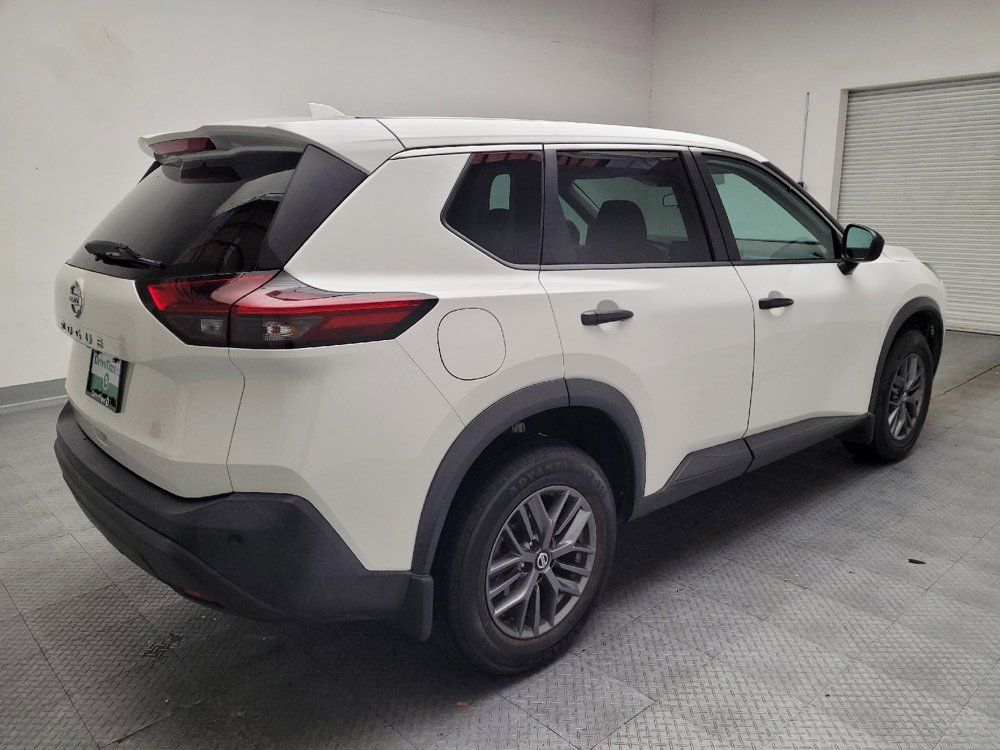 Used 2021 Nissan Rogue S FWD image 9