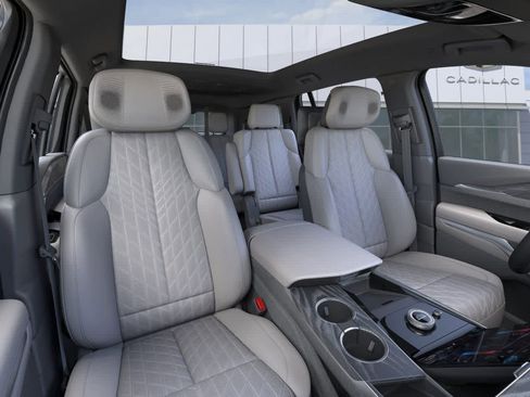 New 2026 Cadillac Escalade IQ Luxury 1 image 16