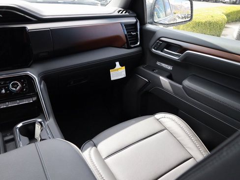New 2026 GMC Sierra 1500 Denali w/ Technology Package image 22