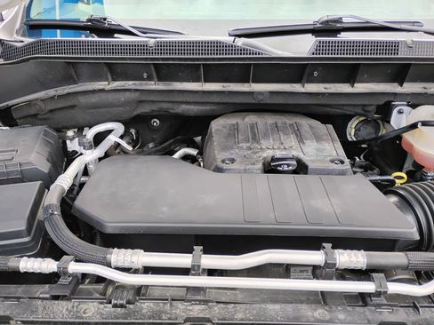 Used 2022 Chevrolet Silverado 1500 Custom image 37