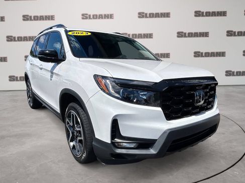 Used 2023 Honda Passport Elite image 7