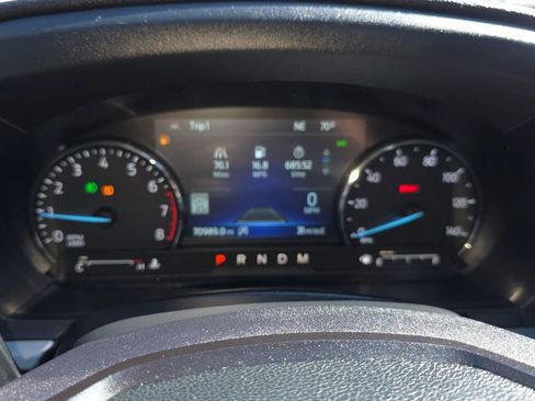 Used 2020 Ford Explorer XLT w/ Equipment Group 202A AWD/4WD image 19
