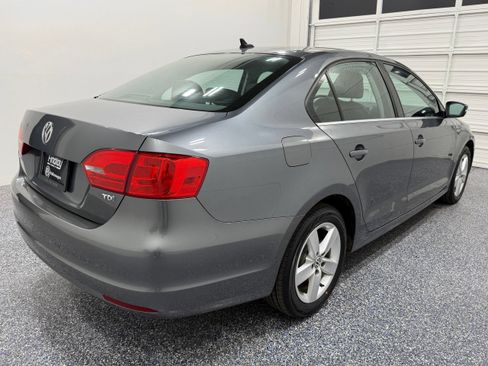 Used 2013 Volkswagen Jetta TDI FWD image 6