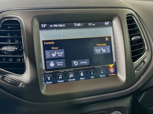 Used 2018 Jeep Compass Trailhawk w/ Navigation Group image 21