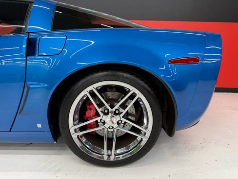 Used 2008 Chevrolet Corvette Z06 w/ Preferred Equipment Group RWD image 19