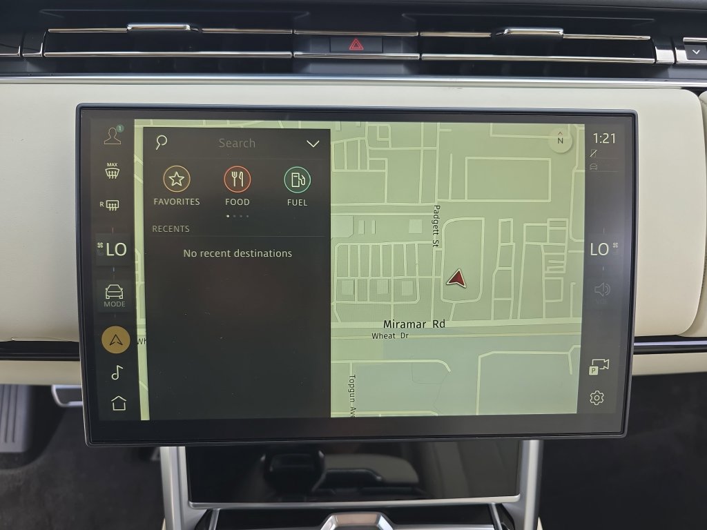 New 2026 Land Rover Range Rover SE AWD/4WD image 23