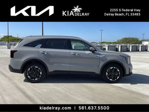New 2026 Kia Sorento S w/ S Panoramic Sunroof Package FWD image 2