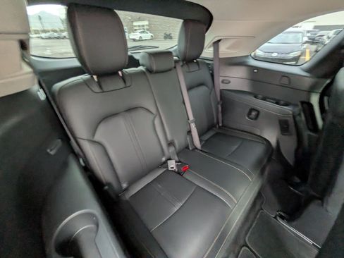 Used 2024 MAZDA CX-90 Plug-In Hybrid w/ Premium Pkg AWD/4WD image 28