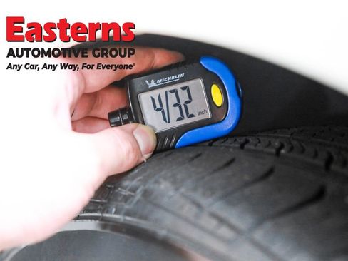 Used 2022 Nissan Altima 2.5 SV w/ SV Premium Package image 25