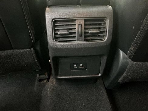 Certified 2023 Nissan Rogue SL image 23