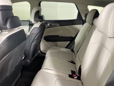 New 2026 Kia Sportage EX w/ EX Panorama Roof Package image 37