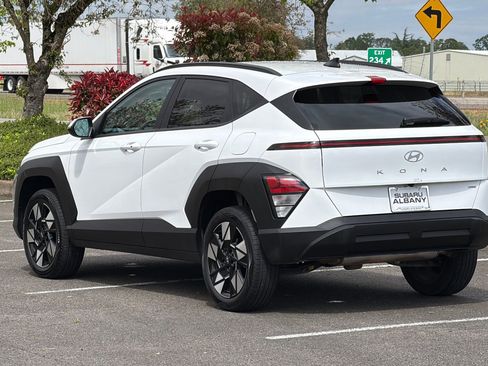 Used 2025 Hyundai Kona SEL AWD/4WD image 6