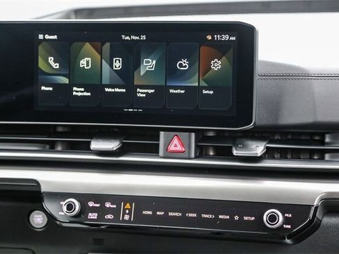 New 2026 Kia Carnival SX Prestige image 10