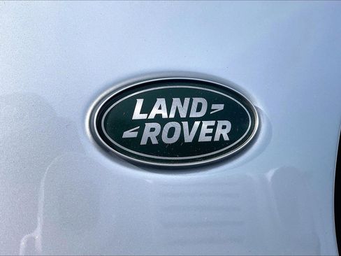 Certified 2025 Land Rover Discovery Sport S image 9