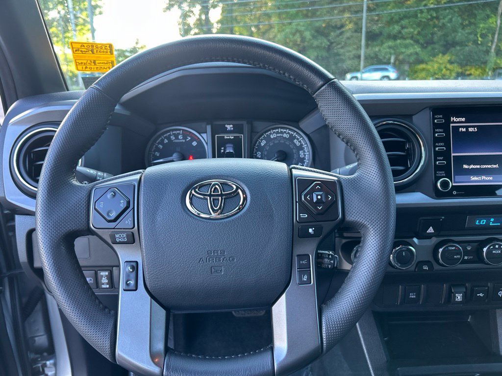Certified 2023 Toyota Tacoma TRD Off-Road AWD/4WD image 14