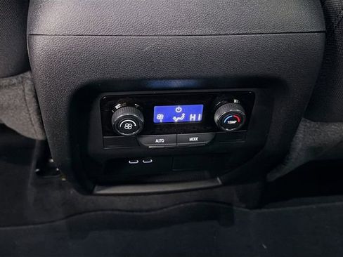 New 2026 Chevrolet Traverse LT image 25