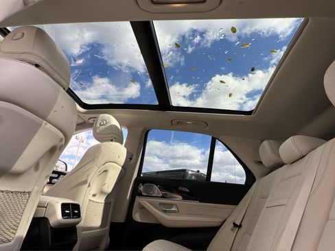 Certified 2024 Mercedes-Benz GLE 450 4MATIC image 22