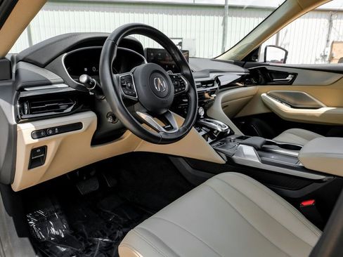 Used 2023 Acura MDX FWD image 3