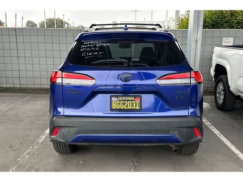 Certified 2024 Toyota Corolla Cross XLE w/ Convenience Package AWD/4WD image 5