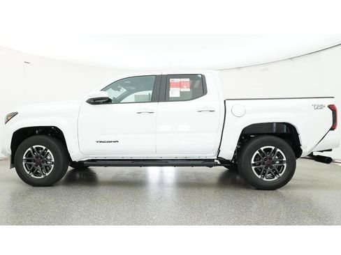 New 2026 Toyota Tacoma TRD Sport AWD/4WD image 19