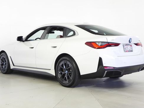 Certified 2023 BMW i4 eDrive35 RWD image 9