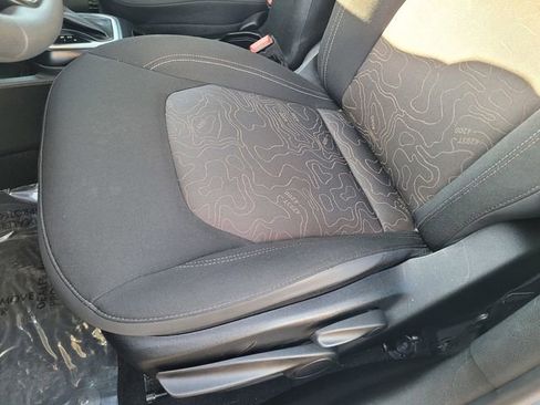 Used 2023 Jeep Renegade Latitude w/ Sun/Sound Group image 11