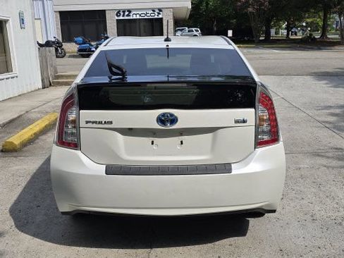 Used 2012 Toyota Prius Three FWD image 4