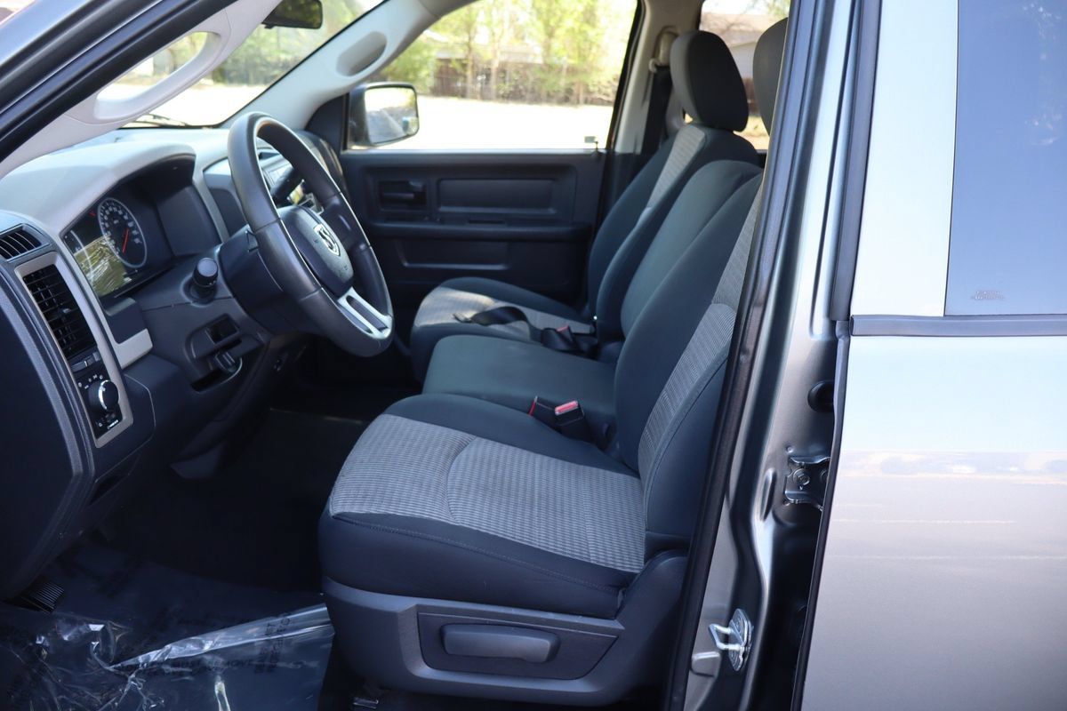 Used 2011 RAM 1500 ST w/ ST Popular Equipment Group AWD/4WD image 19