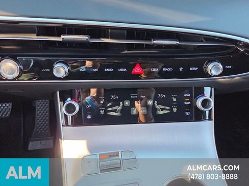 Used 2026 Genesis GV70 2.5T Advanced image 21