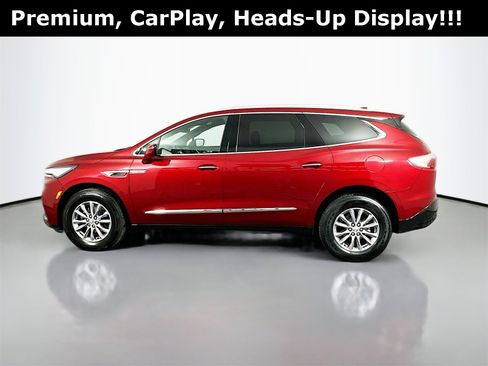 Used 2024 Buick Enclave Premium image 5