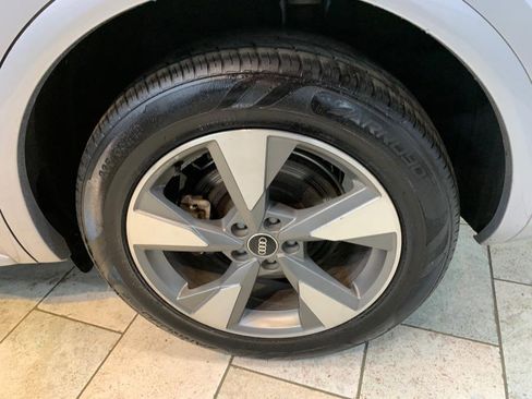 Used 2023 Audi Q5 2.0T Premium Plus AWD/4WD image 27