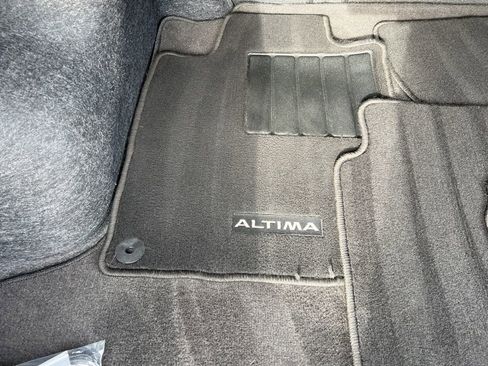 Certified 2024 Nissan Altima 2.5 SV image 12