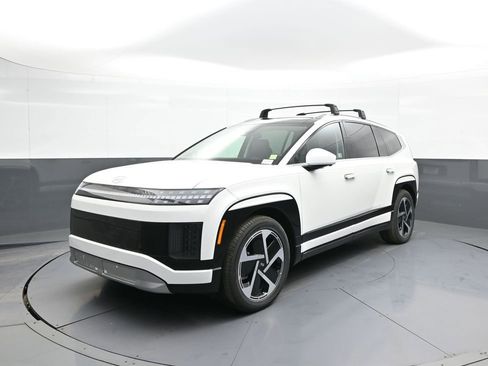 New 2026 Hyundai Ioniq 9 Limited image 1