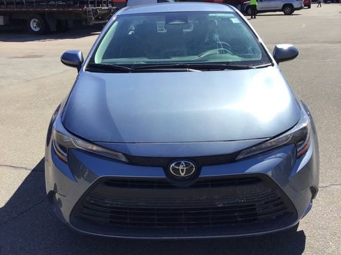 Used 2024 Toyota Corolla LE image 2
