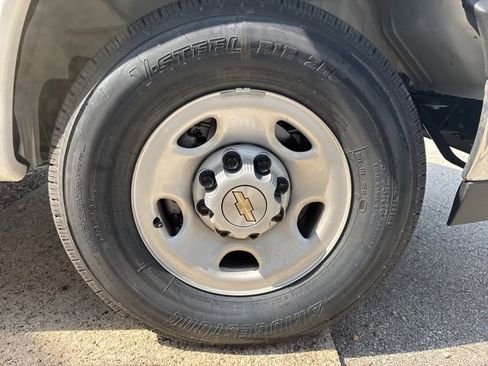 New 2025 Chevrolet Express 3500 w/ Power Convenience Package image 23