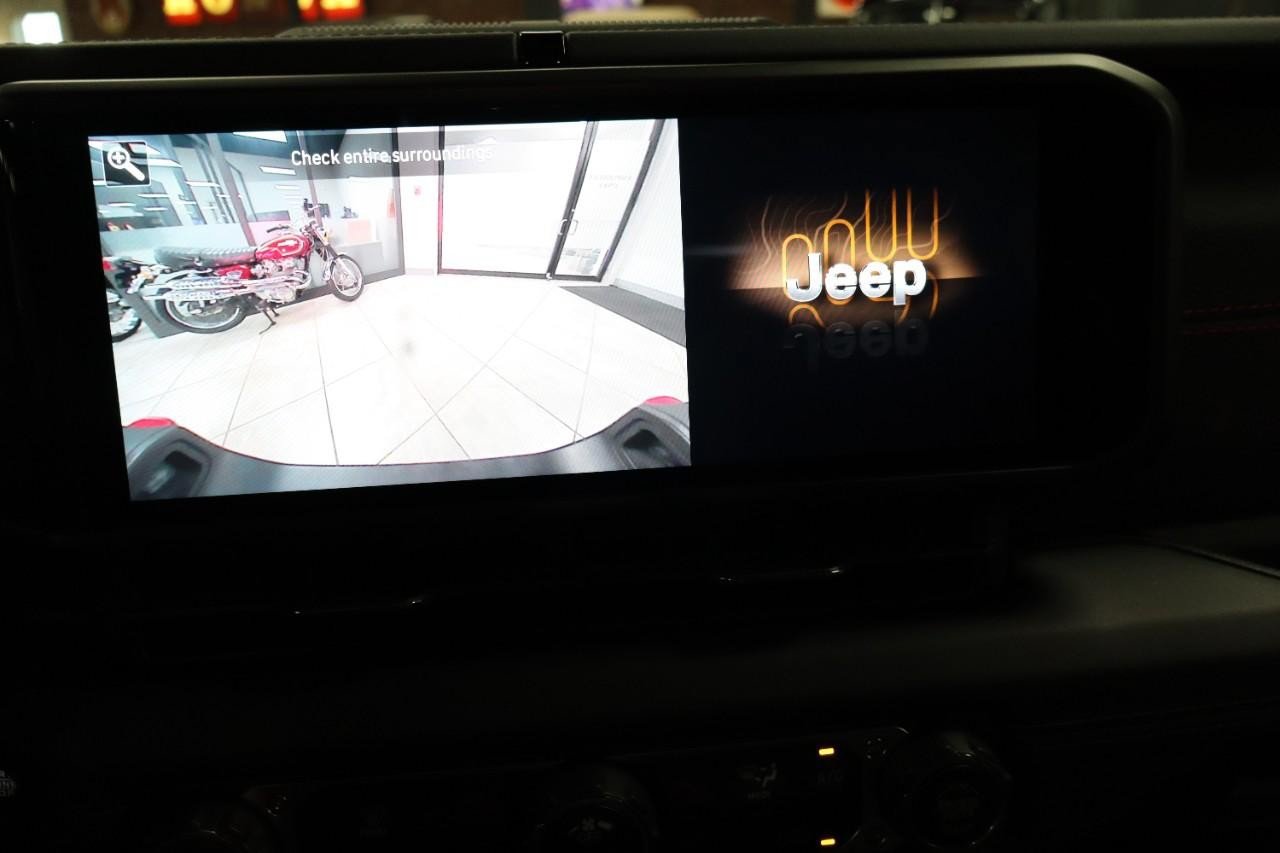 Used 2026 Jeep Gladiator Rubicon AWD/4WD image 18