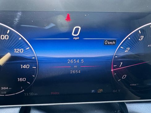 Used 2026 Mercedes-Benz GLC 300 4MATIC image 33