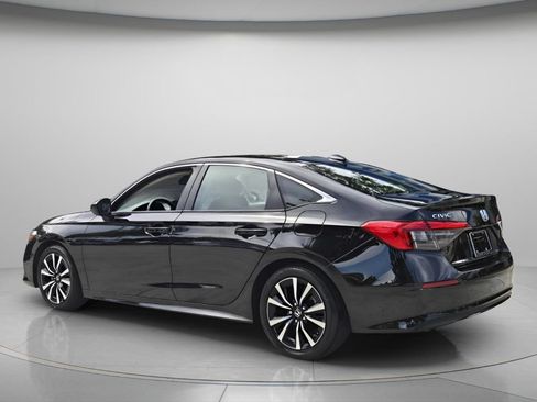 Certified 2024 Honda Civic EX image 8