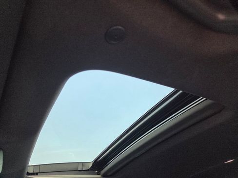 Used 2023 Honda Accord Sport image 6