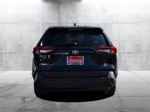 Used 2024 Toyota RAV4 LE image 6