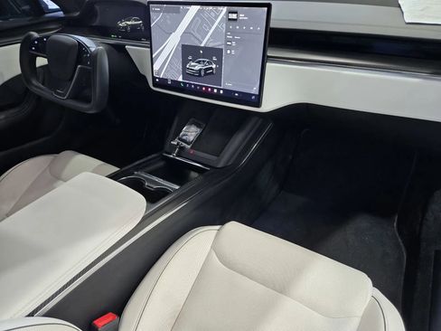 Used 2022 Tesla Model S Plaid AWD/4WD image 5