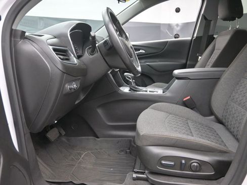 Used 2022 Chevrolet Equinox LT image 15