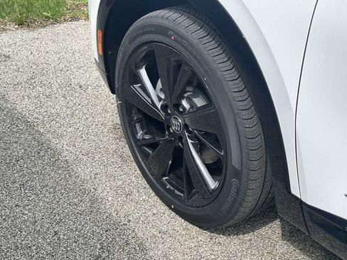 New 2026 Buick Envision Sport Touring AWD/4WD image 31