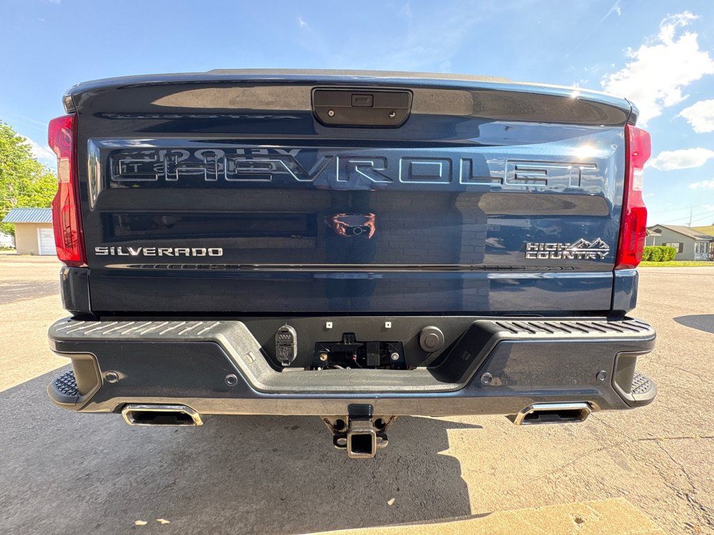 Used 2019 Chevrolet Silverado 1500 High Country AWD/4WD image 5